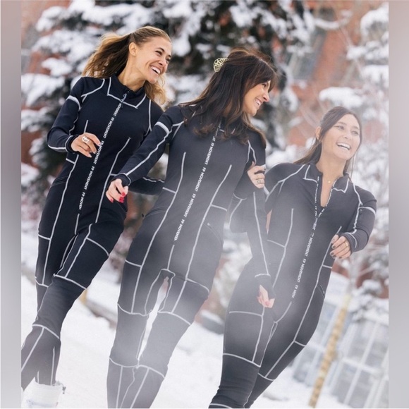 NWT Free People Movement Powder Vixen Catsuit Ski Bodysuit Size Small - Picture 2 of 12